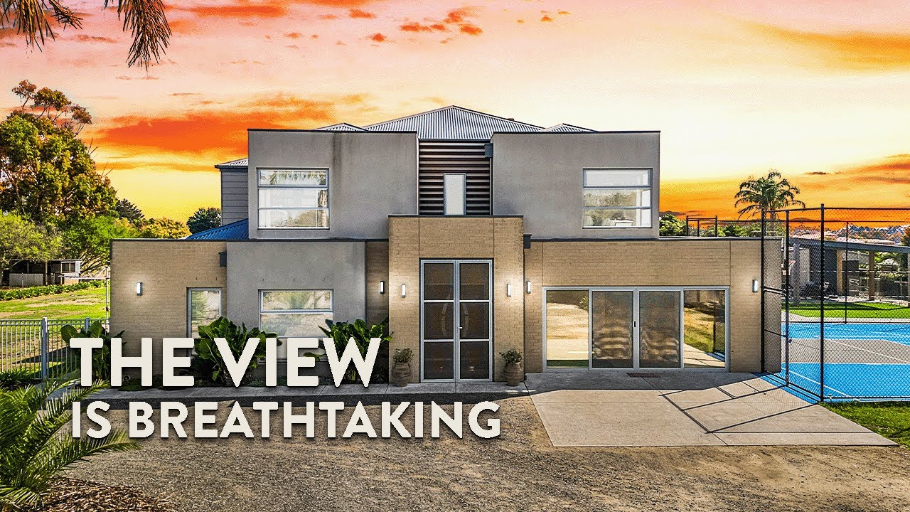 Inside a $1,700,000 Luxury House In Drouin - West Gippsland