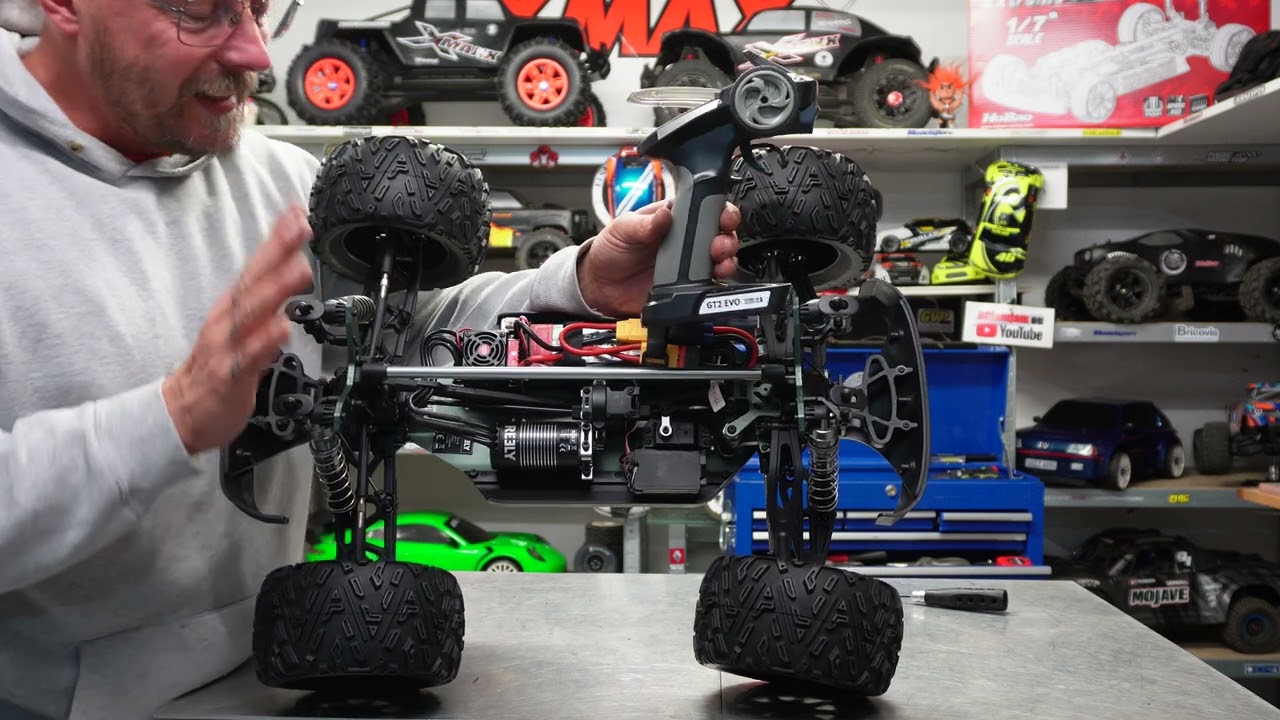 AVANT DE SOTIR AVEC TON REELY BASH ( origine FS RACING ,rebadgé aussi MHD SCIENTIFIC FRANCE )