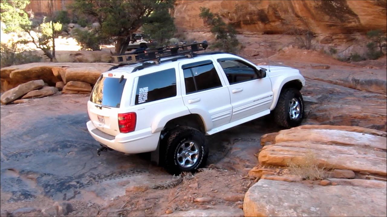 WJ Grand Cherokee Poison Spider, Golden Spike, Gold Bar Rim - Moab Nov2012