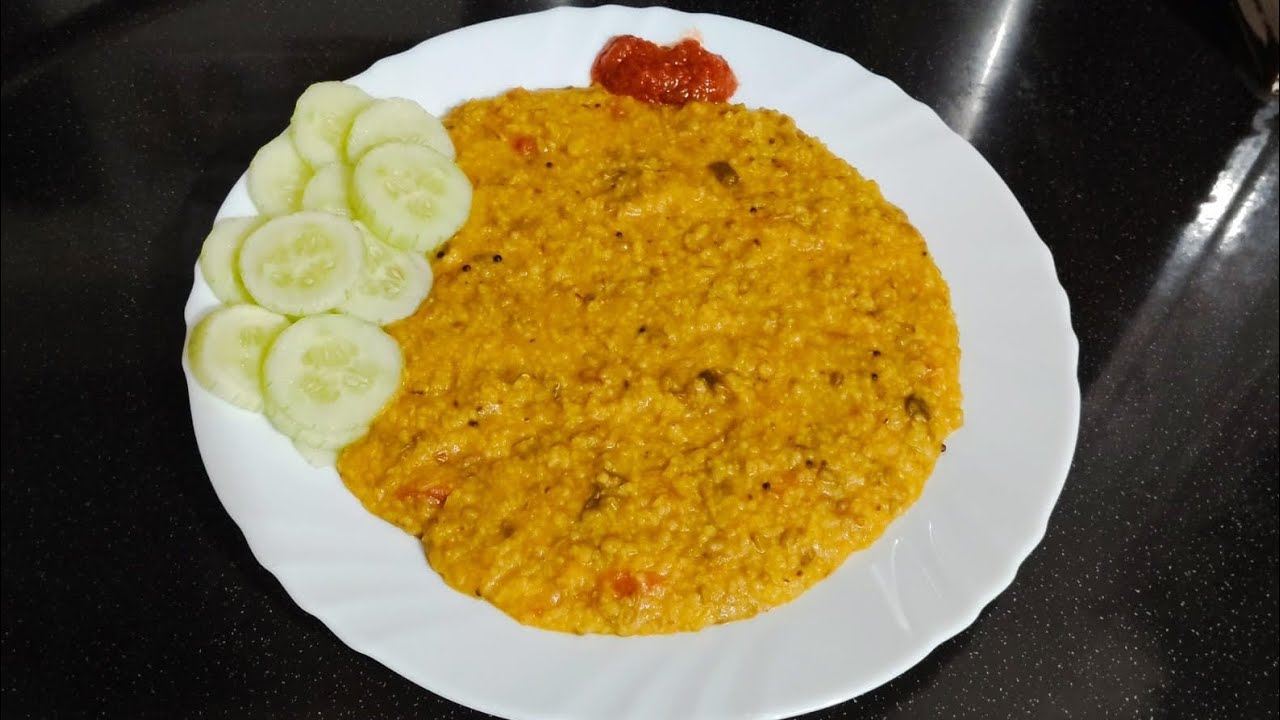 Swadisht Moong daal Daliya khichdi | Jab Dil kare kuch khane kaa toh banaye ye recipe