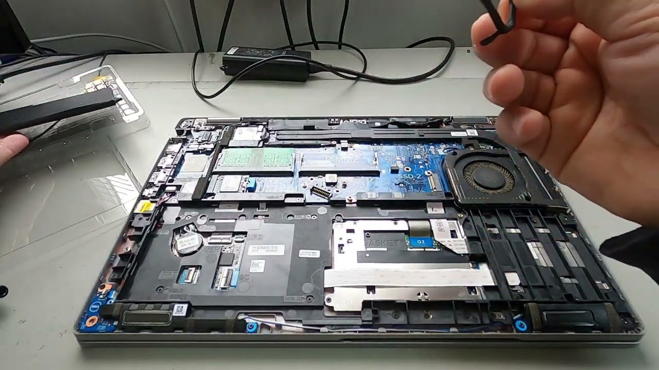Dell Latitude 5520 battery diagnose and replace