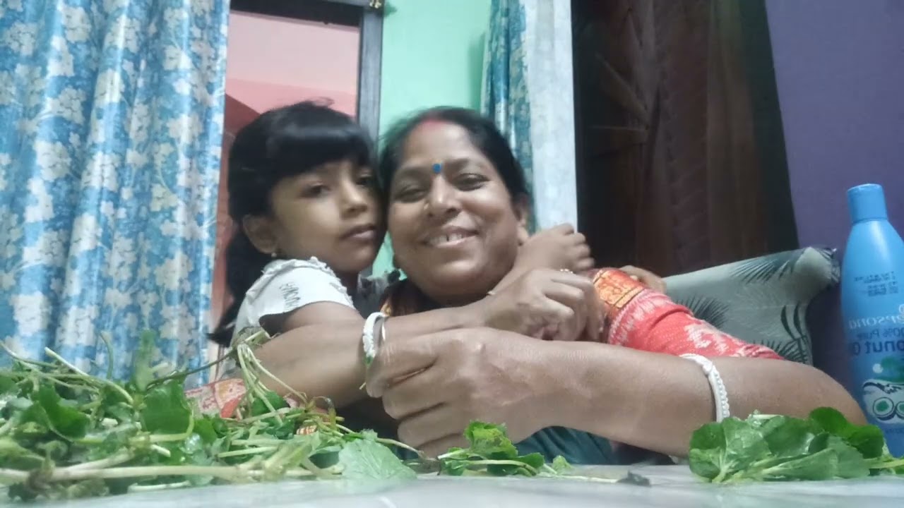 নিজের ভিডিও গুলো দেখে মাঝে মাঝে মনে হয় দিনে অনেকটাই কাজ করি😅