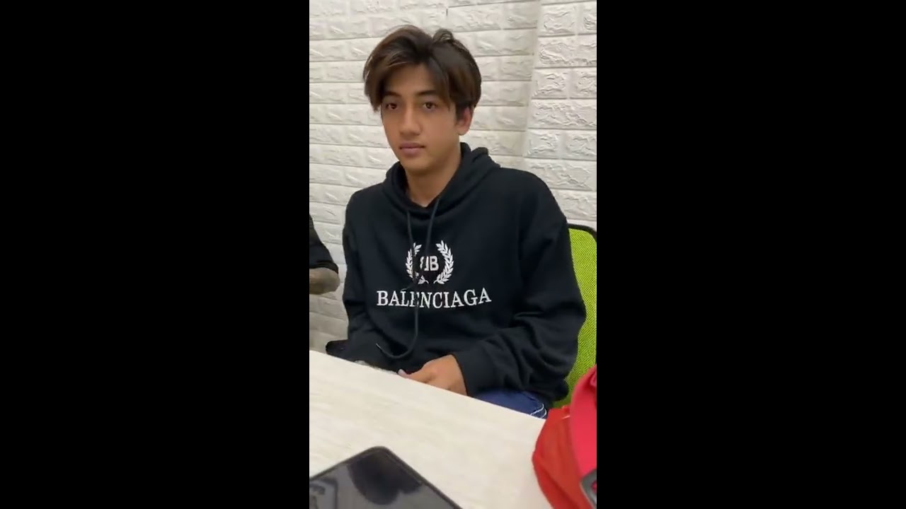 yuk dengar suara harrisvriza di live putra siregar