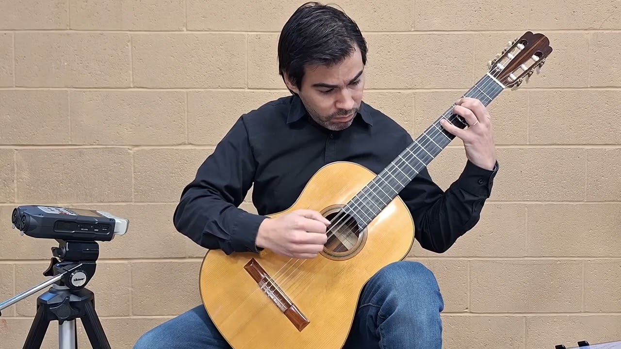 🎸 1964 Pietro Gallinotti Hauser Model | Andrés Pantoja Plays Minuet by Fernando Sor 🎶