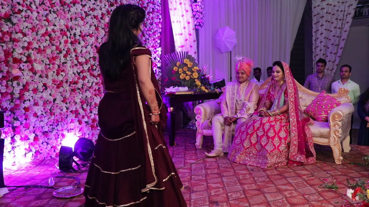 Surprise dance on sister's wedding ❤😍 Mere jijaji😘Tere jaisa yaar kahan😚