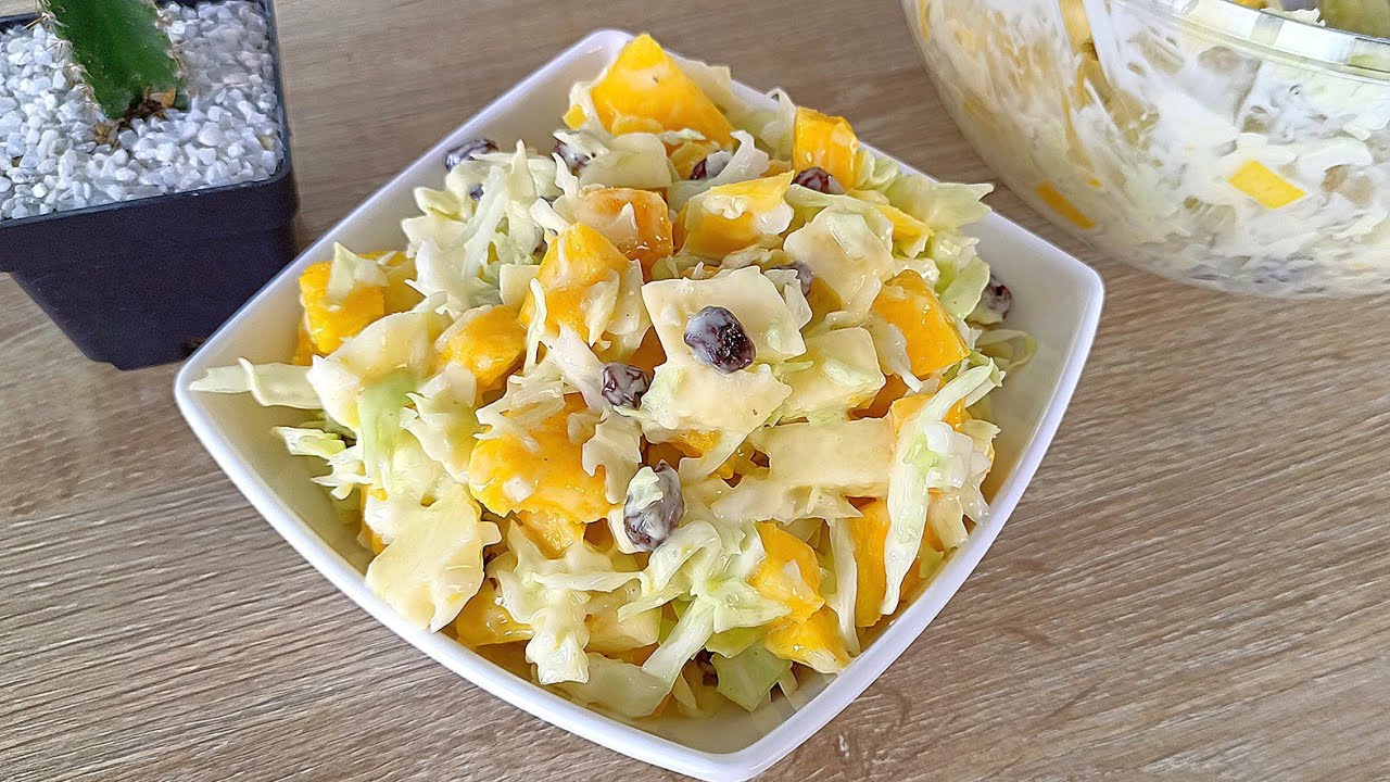 🥗This is how easy it is to make a cabbage and mango salad. You'll love it! 🤤🥭