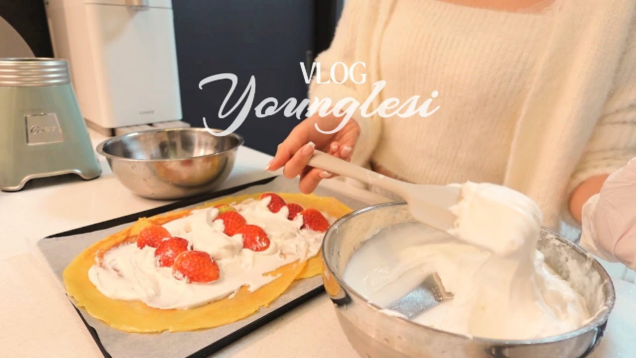 집밥 브이로그🏠 자취 일주일 집밥 모음 | 딸기 수건케이크🍓 김밥 | 스팸김치볶음밥 | 복국 | 대패삼겹 두부김치요리 일상