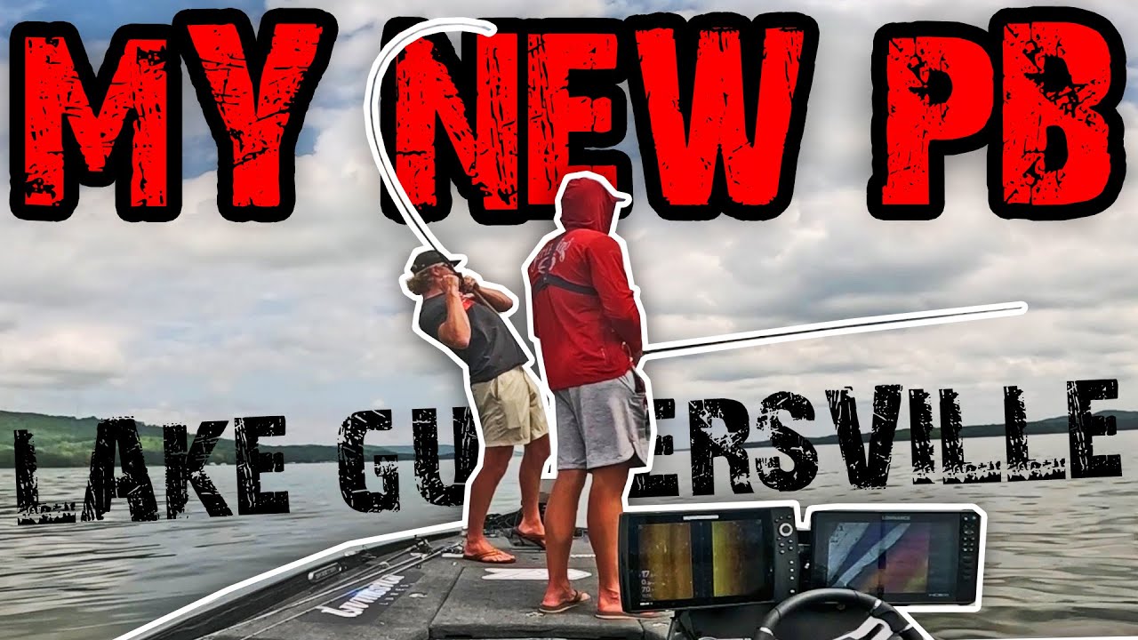 My New LAKE GUNTERSVILLE PB BASS in a TOURNAMENT Fishing Against Laker Howell!! Massive Bass! (EPIC)