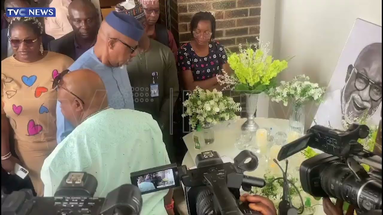 BREAKING: Governors Of Ogun, Osun, Ekiti States Pay Condolence Visit To Akeredolu's Family In Ibadan