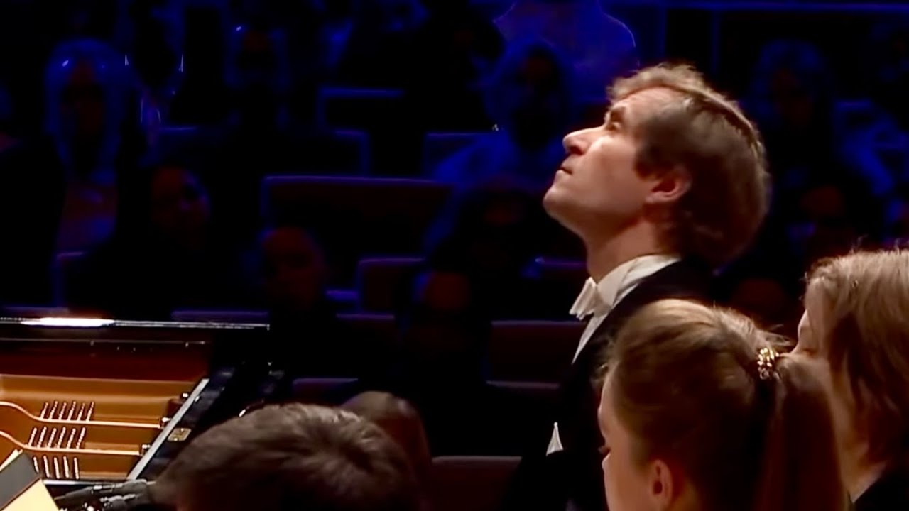 Lugansky - Ravel Concerto in G Major