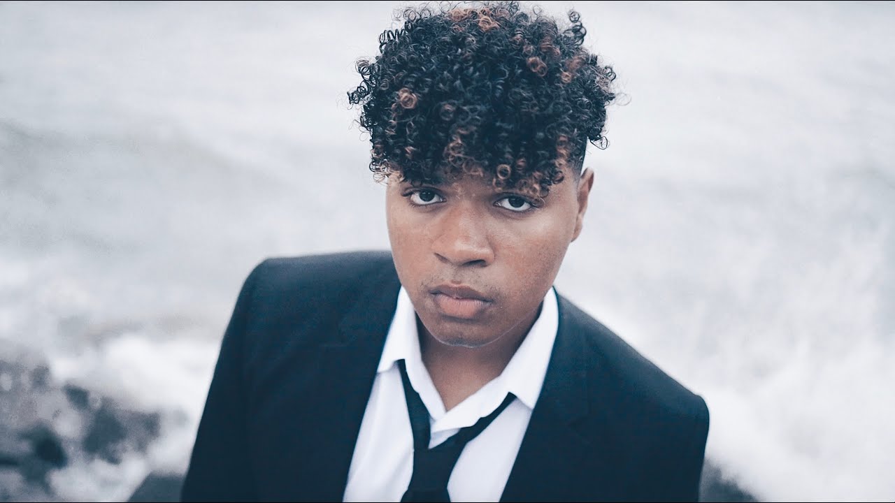 Eli Wilson - 15 Miles (Official Music Video)