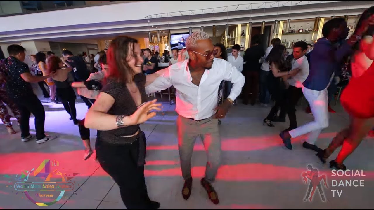 Yoandy Villaurrutia & Milena & Liubomita - Salsa social dancing | 4th World Stars Salsa Festival