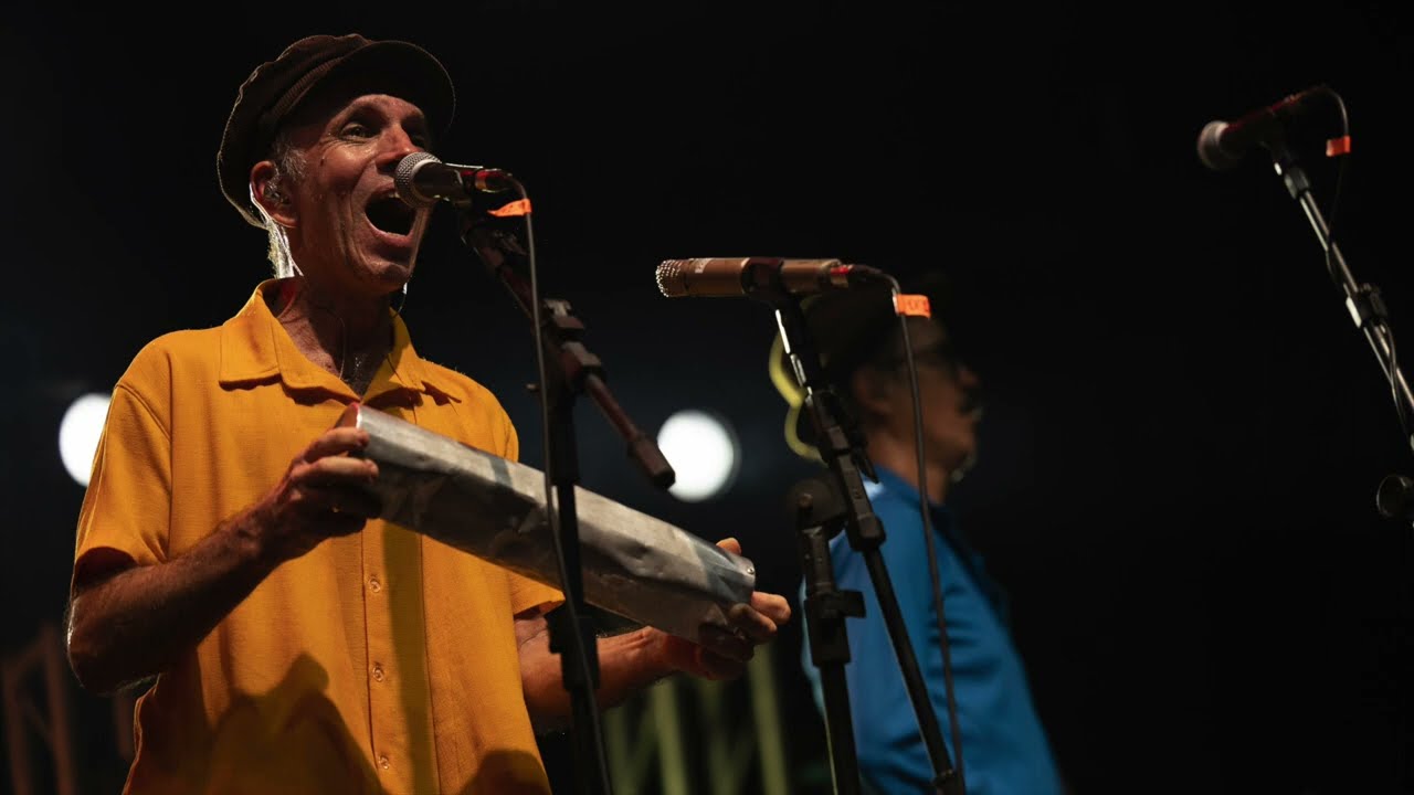 Mestre Ambr&oacute;sio - Terceiro Samba - CARNEIRINHO