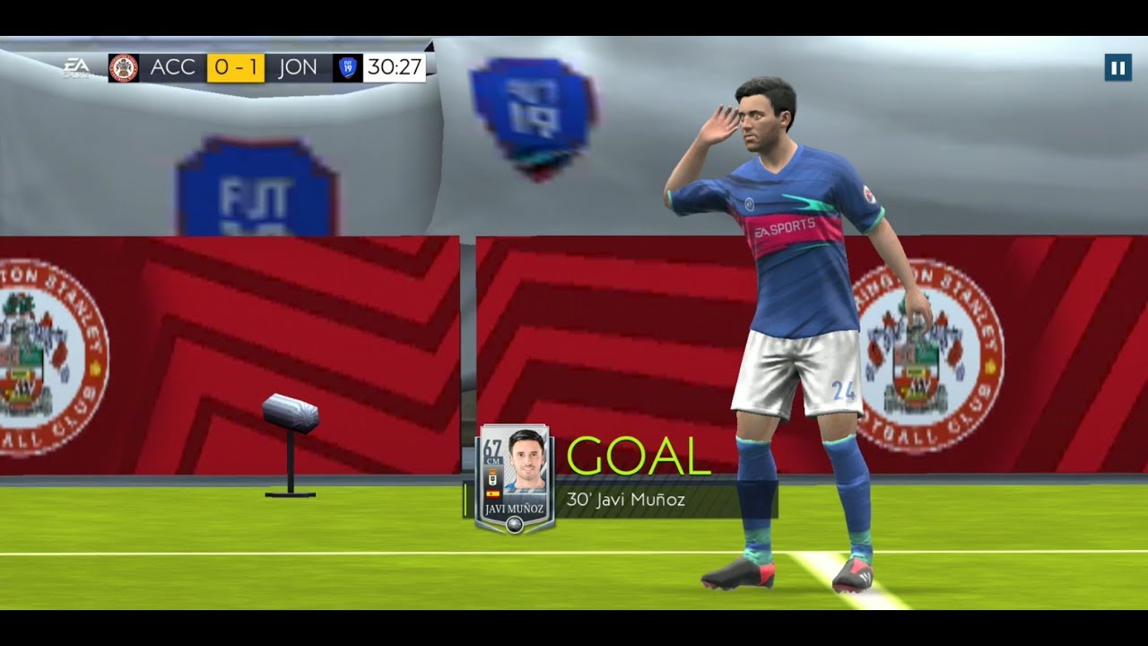 FIFA 19 MOBILE BETA - 11v11 gameplay