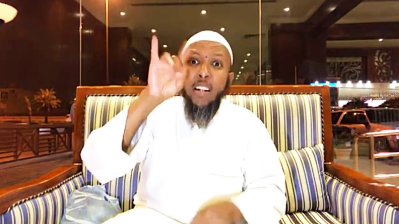 في القرآن أمر للنساء بالحجاب فعصوا