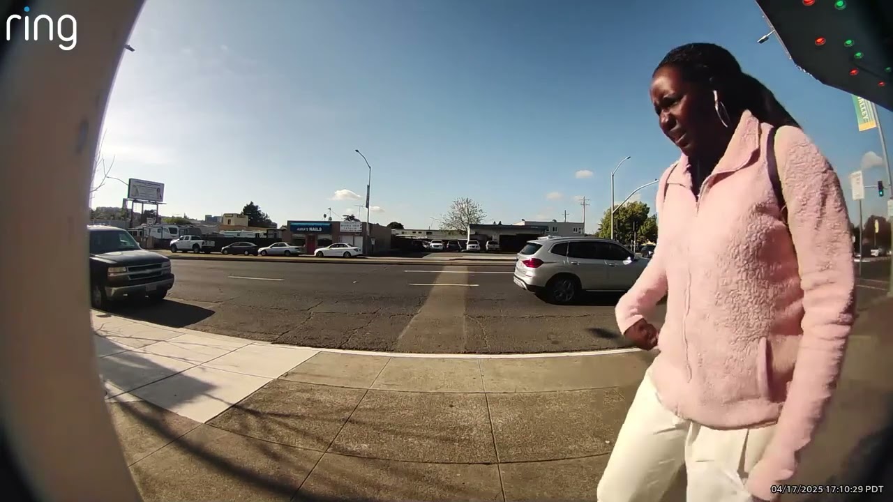 The Valley Life : Shooting on Castro Valley Boulevard