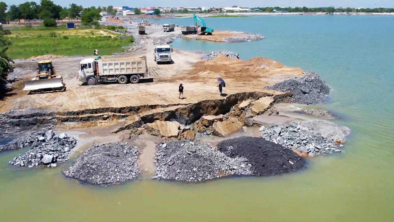 Exercise caution! This mission involves constructing an extensive road in deep water