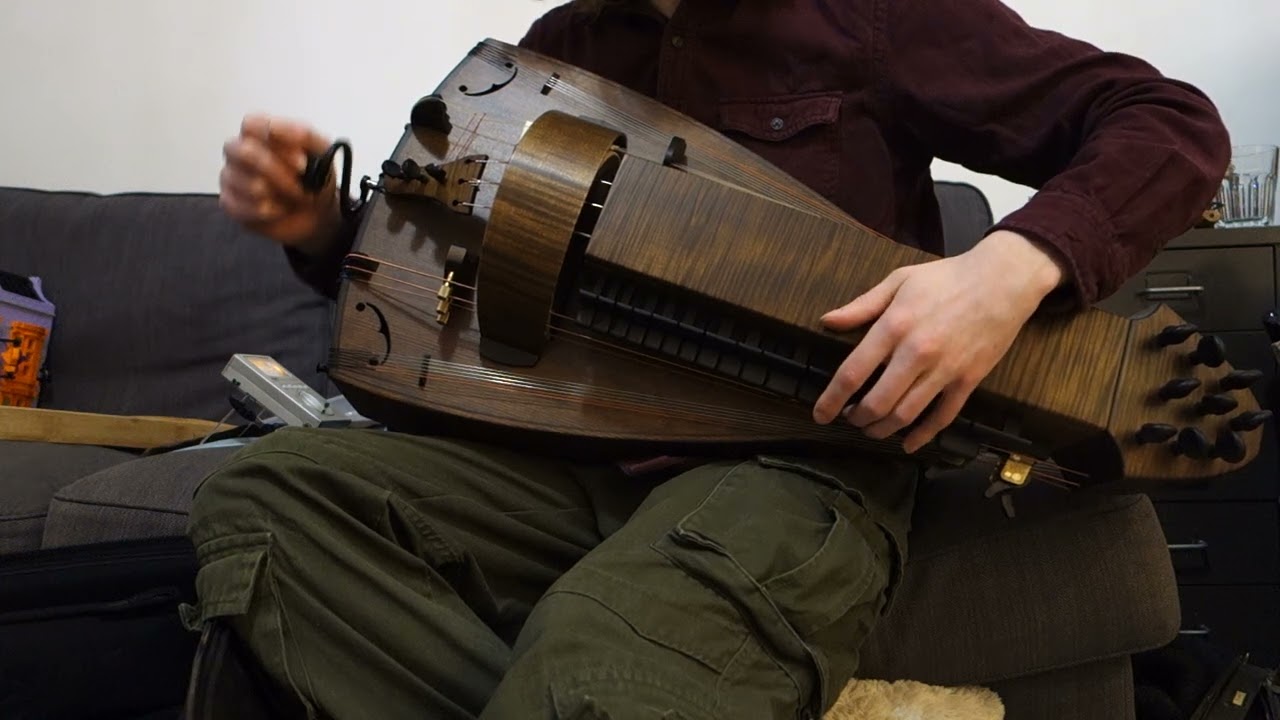 'Wayfaring Stranger' Hurdy-Gurdy cover, on Hilsmann Largo Tenor