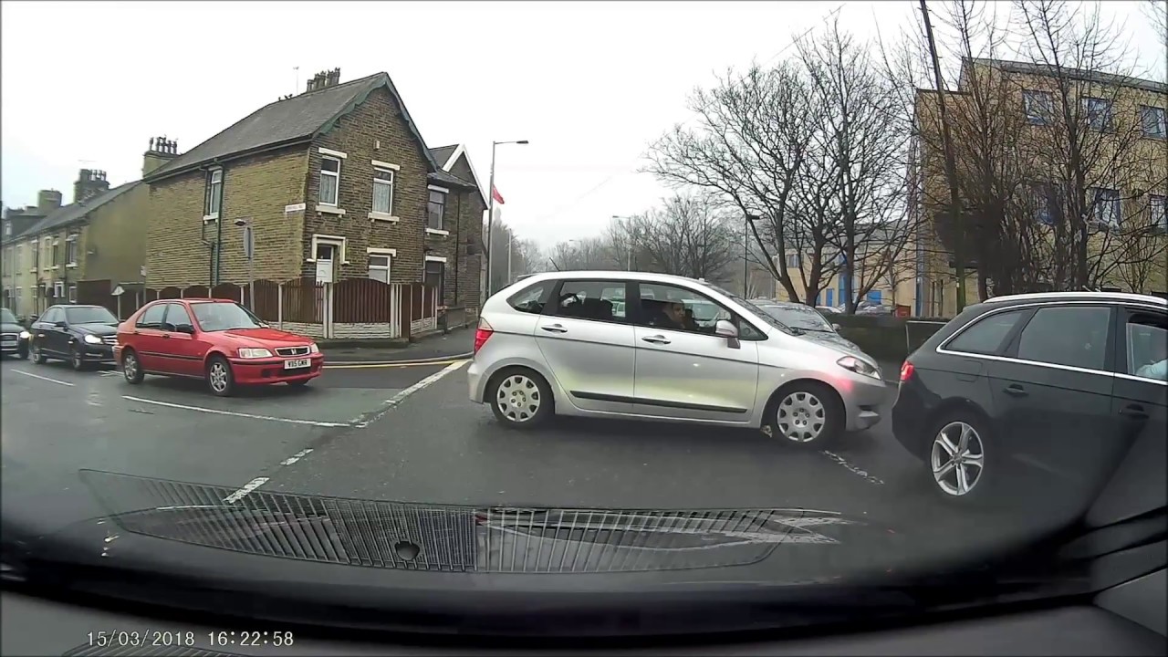 Bradford's Caught on dash cam - Car crash, bad driving and lots of red light runners
