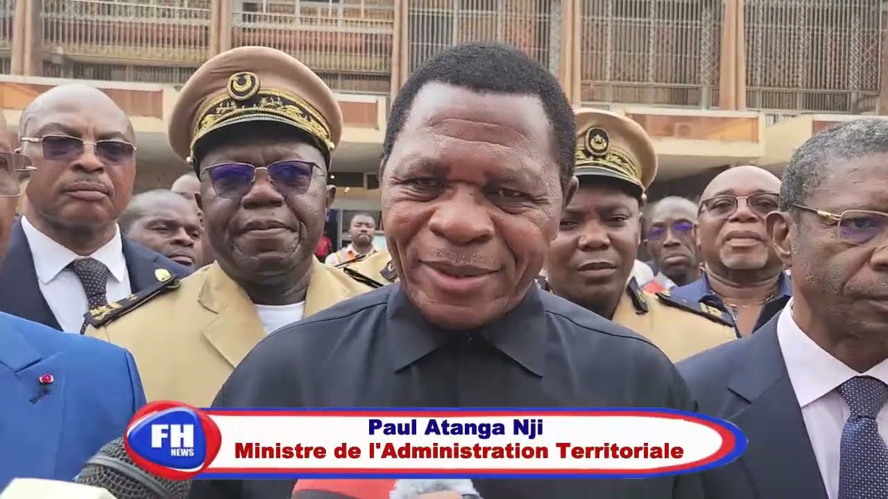Remise du matériel de collecte des ordures ménagère aux 7 communes d'arrondissement de yaounde 