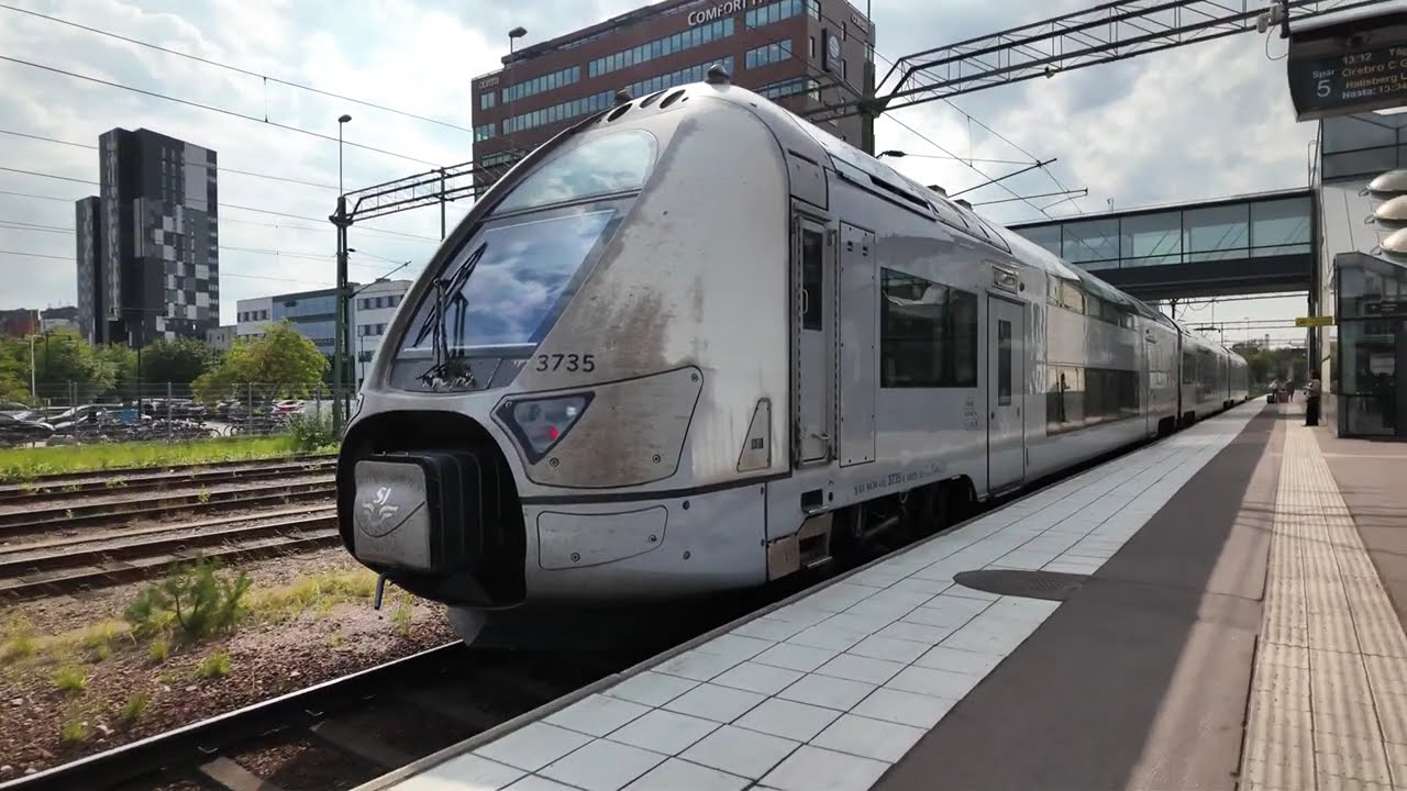 Sweden, Västerås Train Station, 1X escalator, 1X elevator