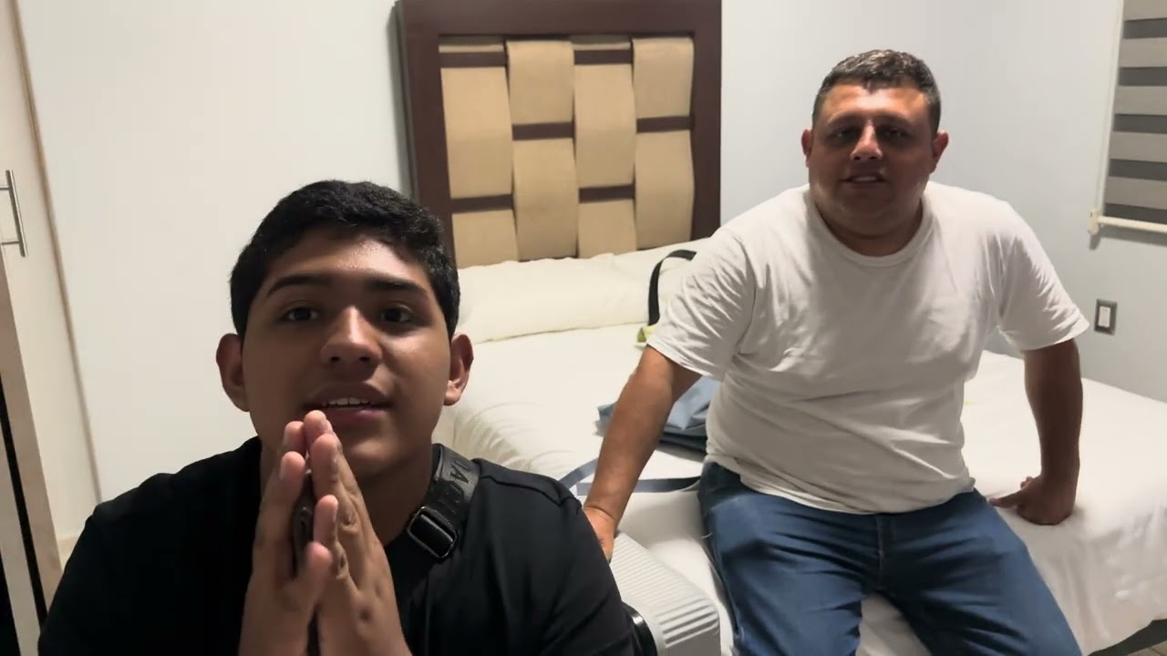 ME VOY DE VACACIONES Y MI MADRASTRA SE QUIERE LA LLEVE  