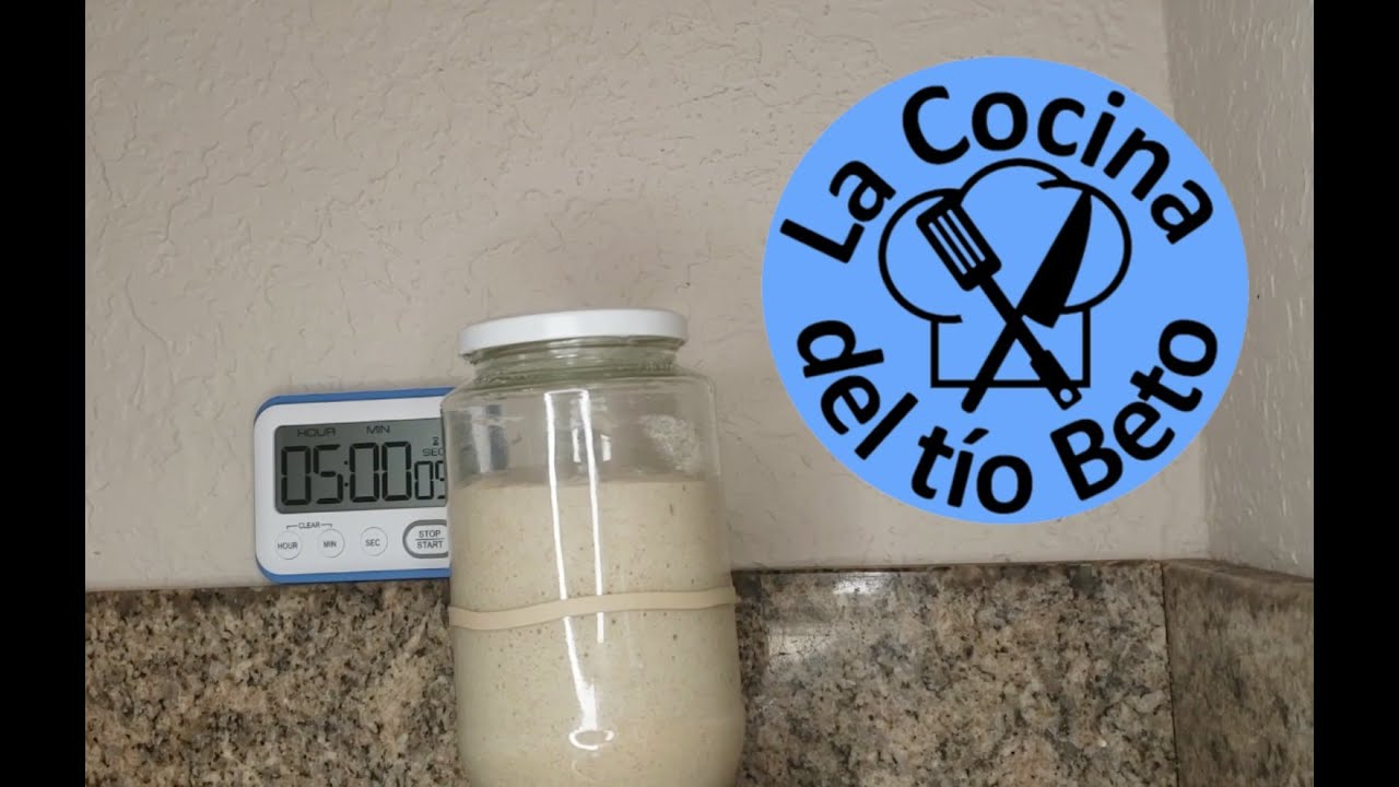 Cómo hacer un cultivo de levadura (o fermento) casero para tus recetas de pan.