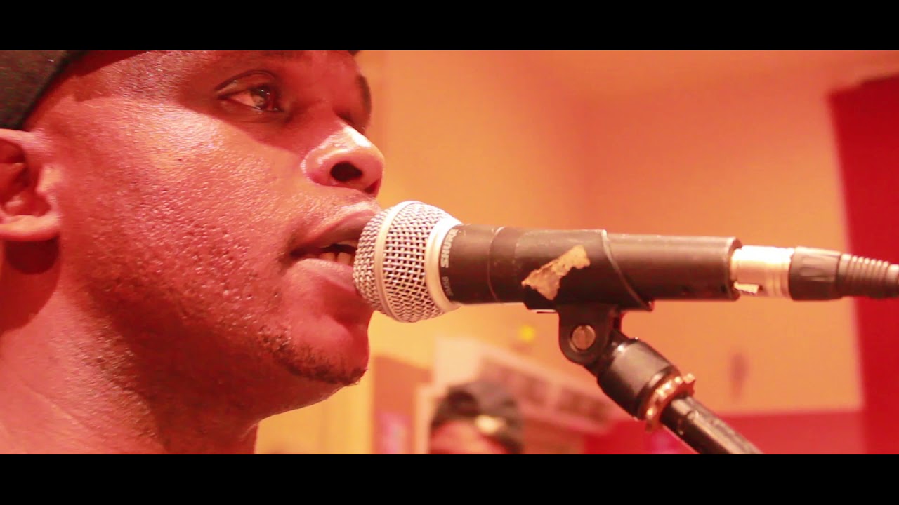 Motamo - Zakia live (M'godro M'biwi) Cœur Saignant 18/01/2020
