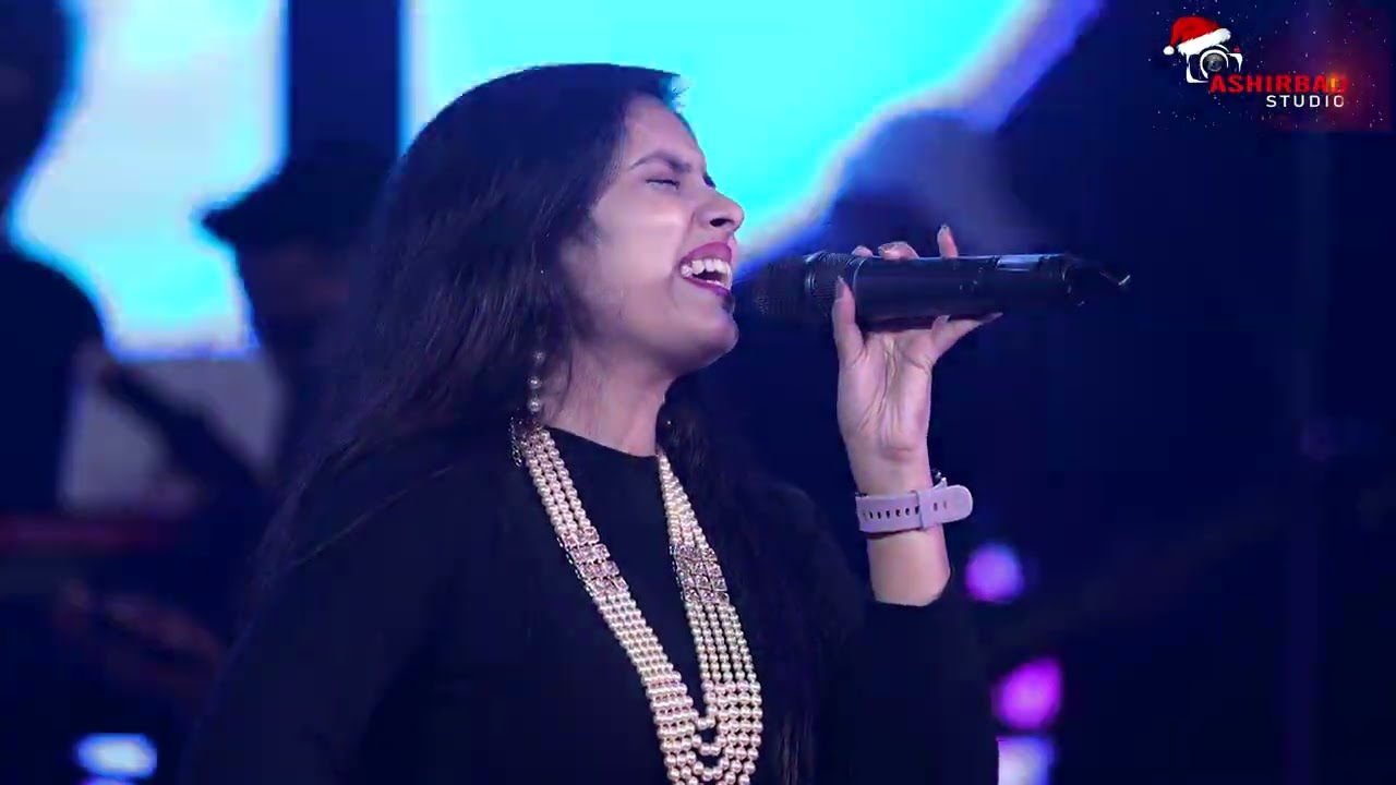 Raat Baaki |  Live singing by Riya Sarkar