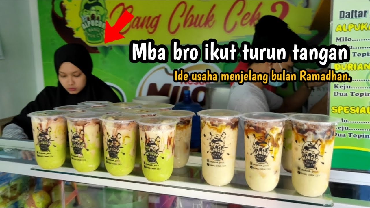 Proses Pembuatan pesenan Es Alpukat kocok.