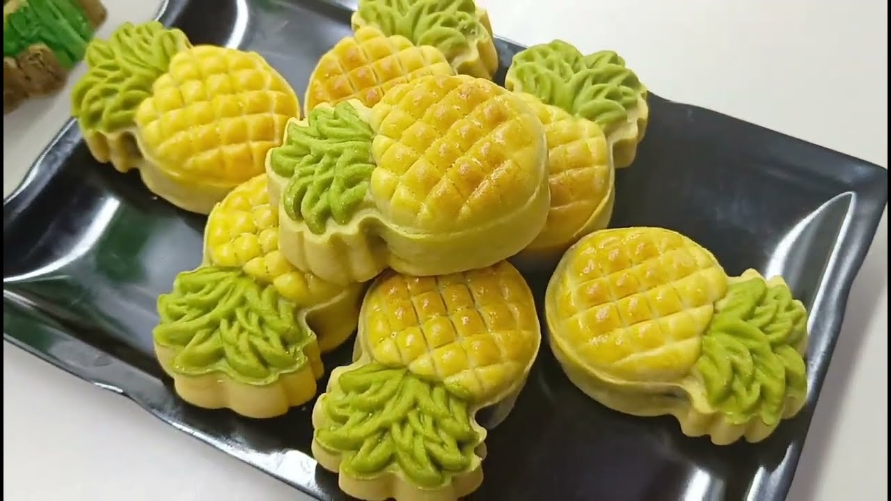 凤梨月饼！！奶香味十足 超级的好吃！！