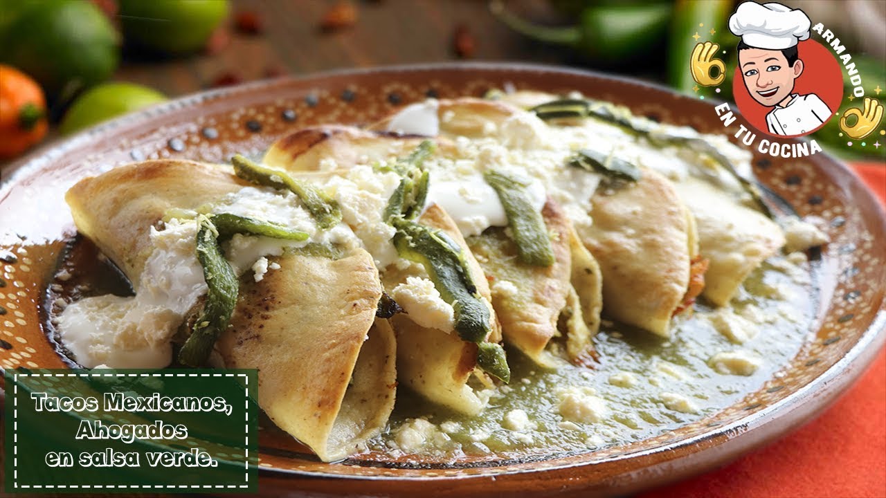 Tacos Dorados  Ahogados  en salsa verde