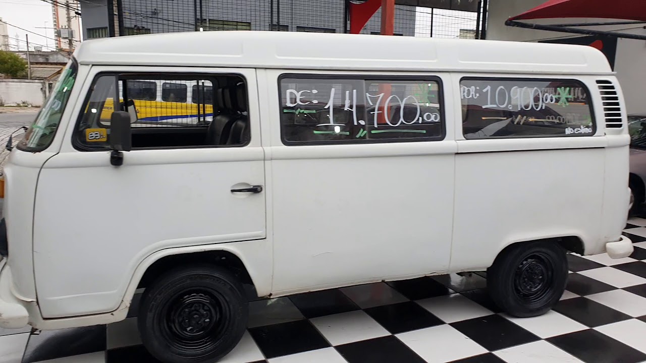 Kombi motor injetado 1.6  2003 carro barato no estado
