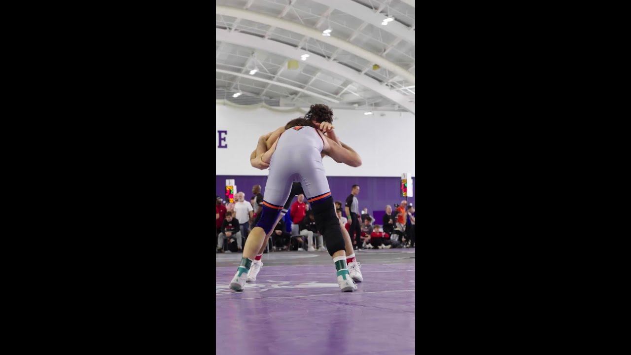 Barbosa upset win over Noah Mulvaney | Rutgers Wrestling | Midlands Tournament