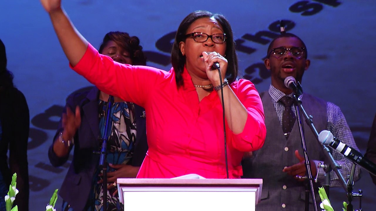 Friday, Morning, July 21, 2017 - Lifting Up His Name Together - Convention Worship Team
