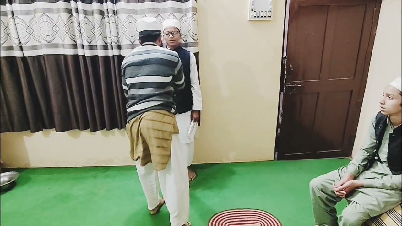 बहुत ही खूबसूरत हम्द एक बार ज़रूर सुने 