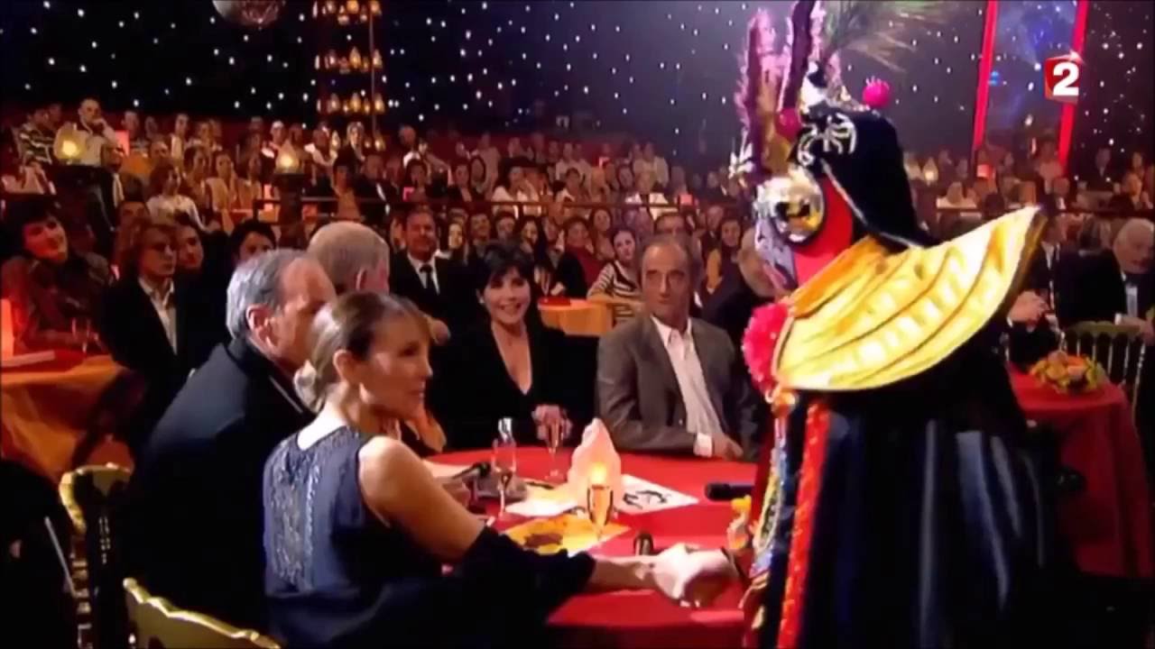 Amazing Chinese Face Mask Changing Magic