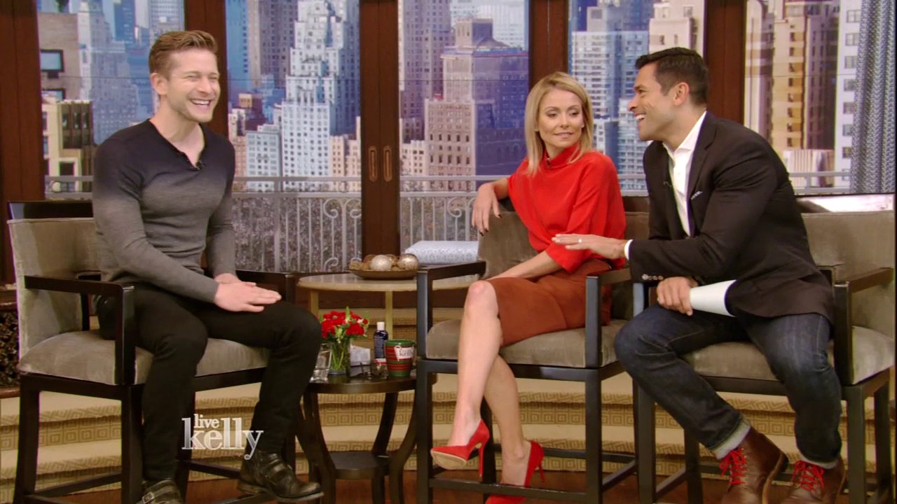 Matt Czuchry Meets a Naked Fan