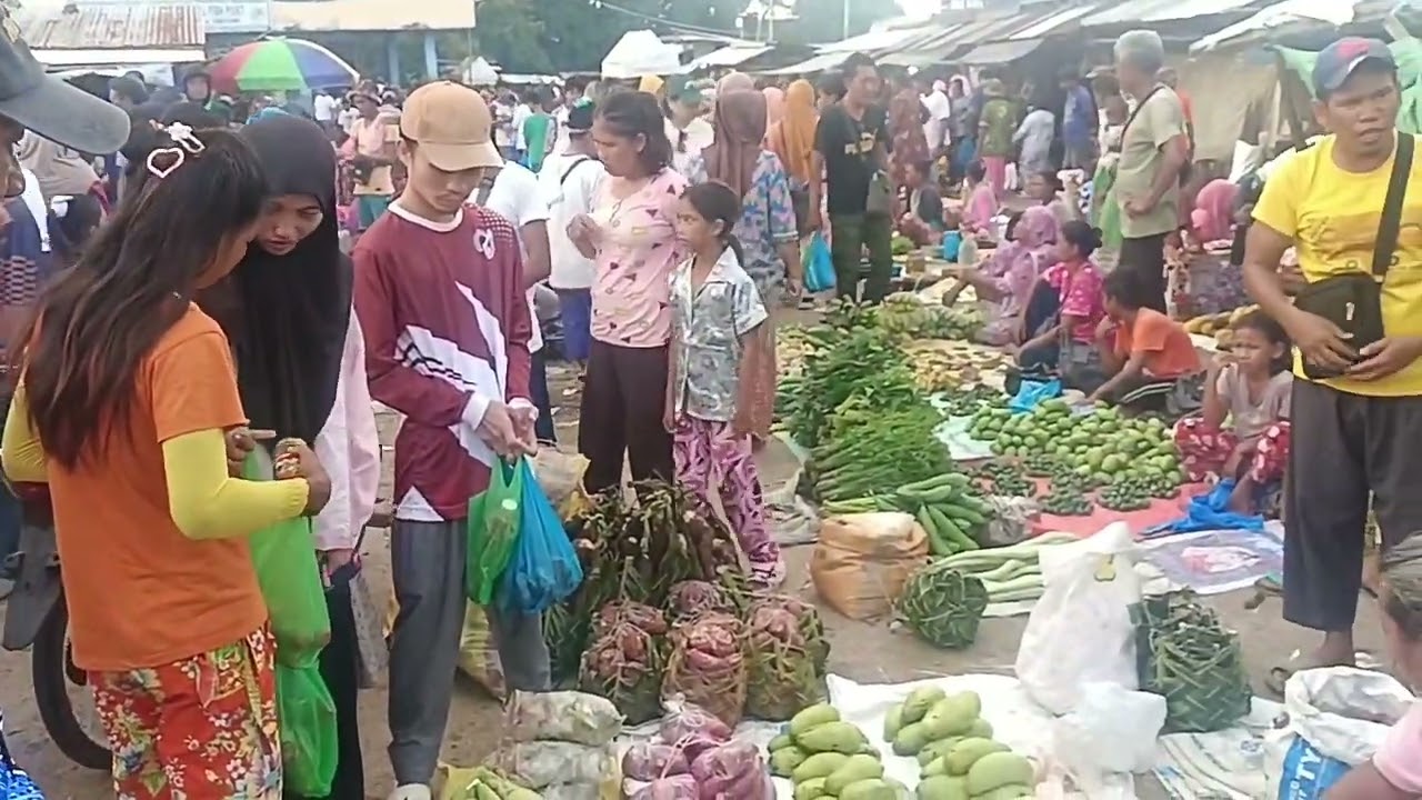 Interesting displays in Barter Day in TawiTawi. 