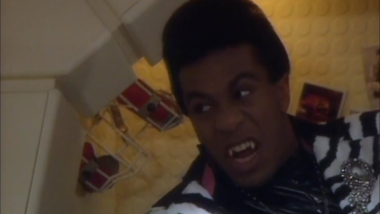 RED DWARF | Cat: “Heartbreaker!”