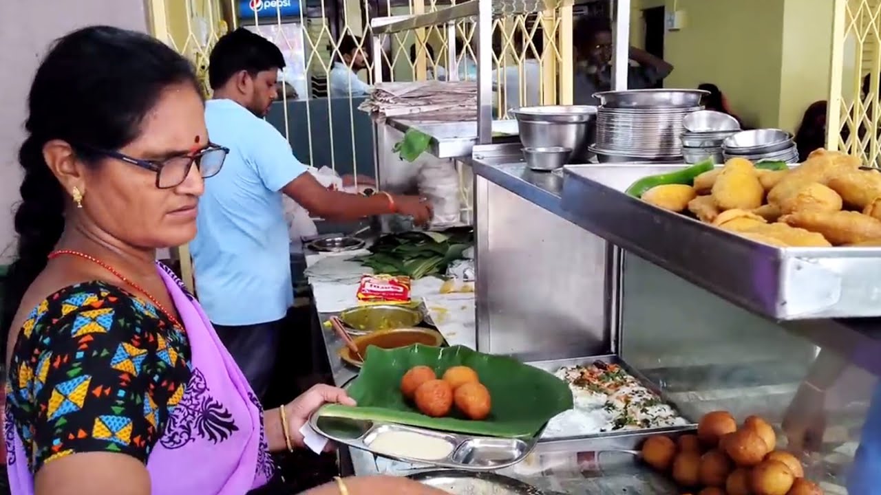 Early Morning BREAKFAST in Tadepalligudem | Mysore Bonda | Pesarattu | Puri | Indian Street Food