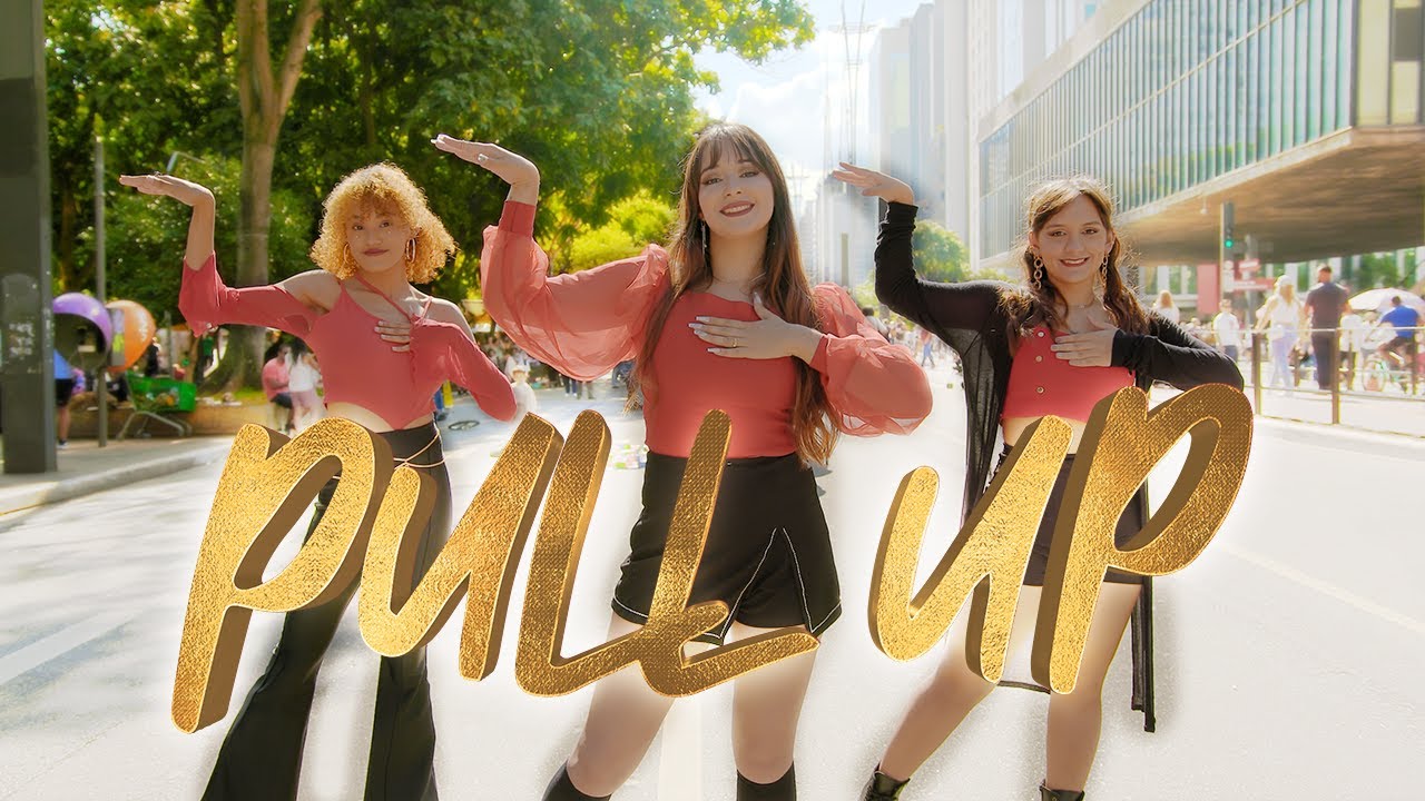 [KPOP IN PUBLIC CHALLENGE] VIVIZ (비비지) - 'PULL UP' Dance Cover by FIX2U