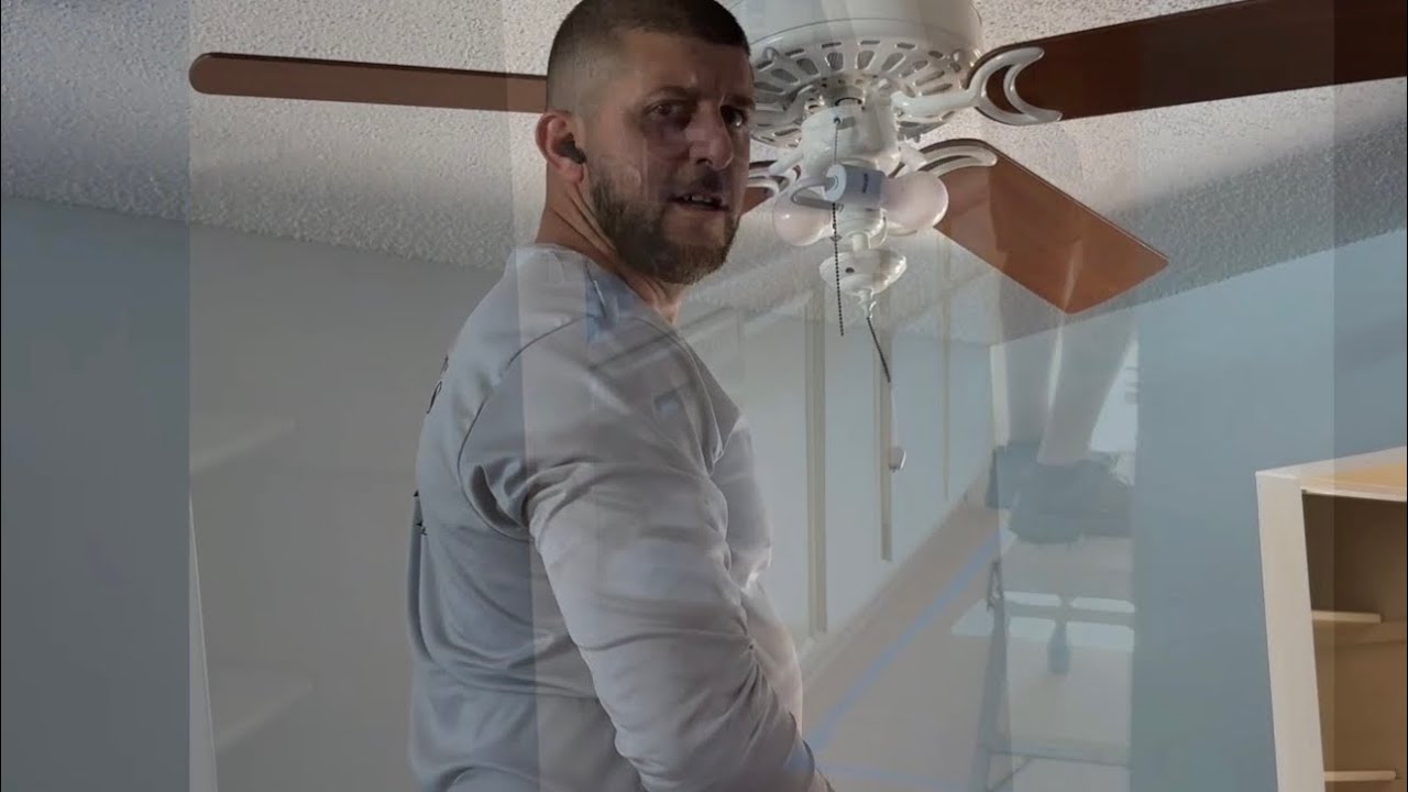 Popcorn Ceiling Removal & More | Turning a 2/2 Condo Into an Art Studio (Days 2–4)