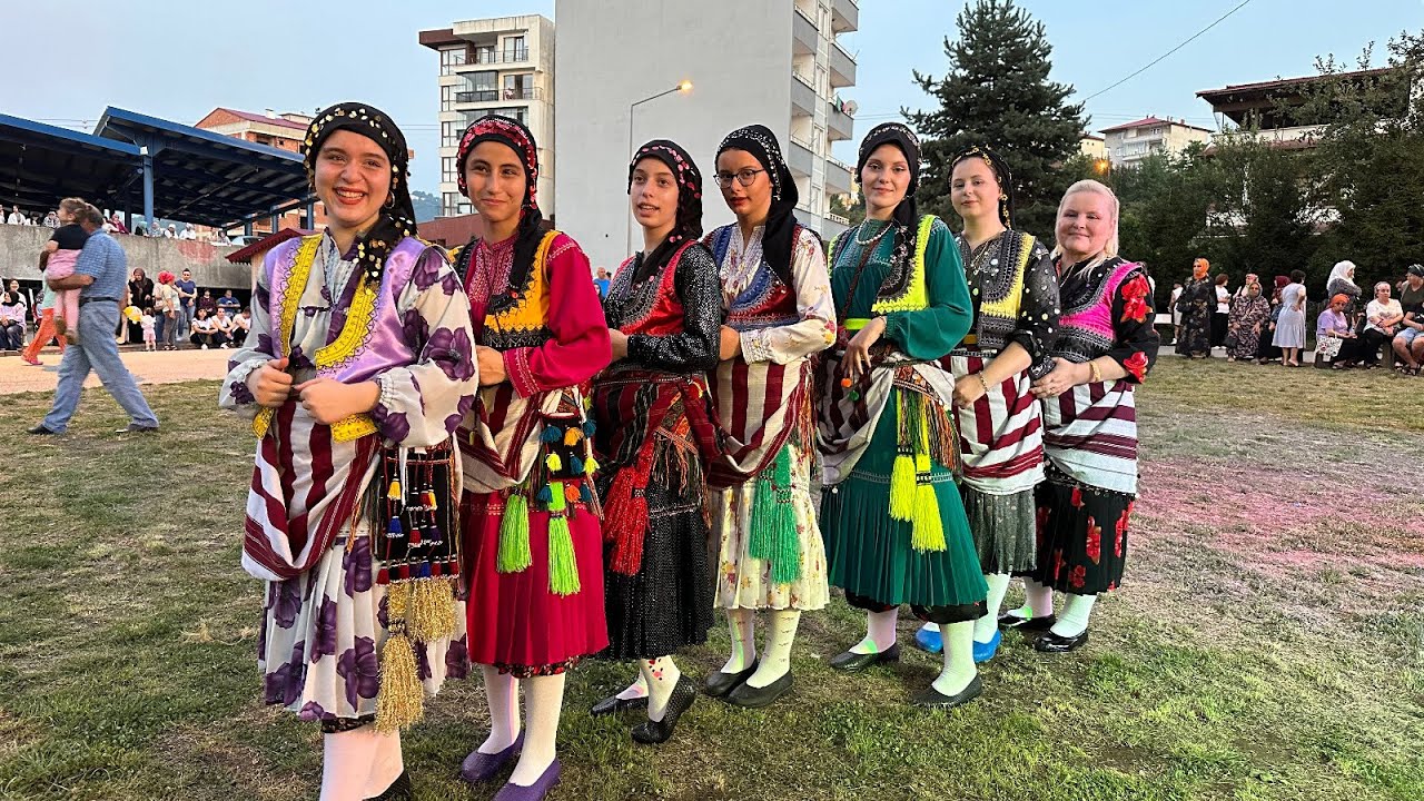 Efe KARAGÜZEL - HORON Beşikdüzü Konseri (2024) | Fikiroğlu Mobilya