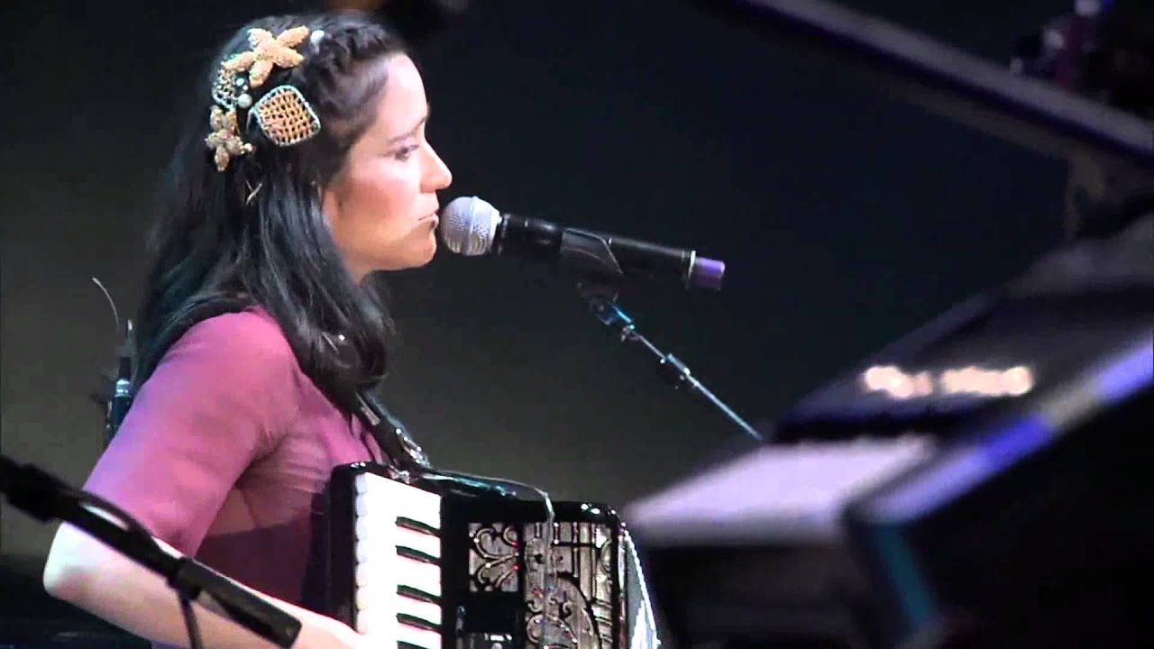 16 Bien o Mal (Auditorio Nacional 2011)