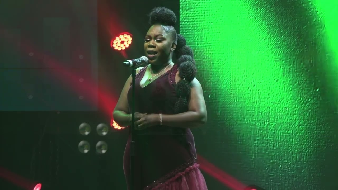 Throwback to when Trinah Namfumu transformed the National Anthem into a full worship session!🙌