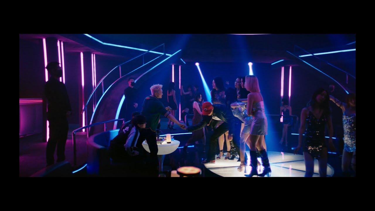 马思唯Masiwei&艾志恒Asen -黑色星期五 Black Friday Night(Official Music Video)
