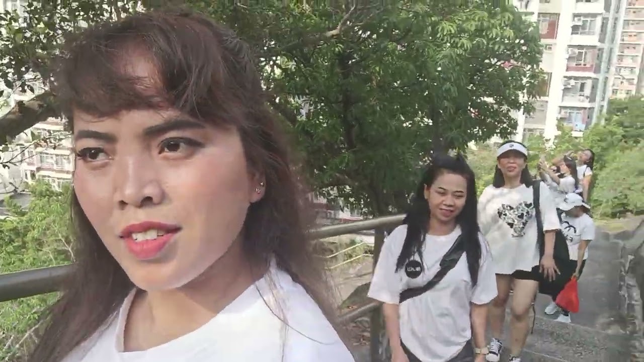 White and black hiking sham shui PO Hong kong