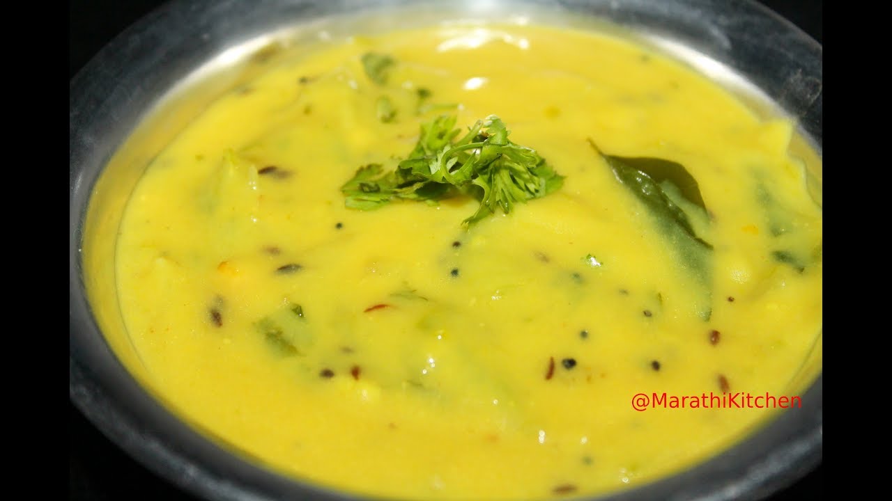 Maharashtrian Pithla | महाराष्ट्रीयन पिठलं | Pithale