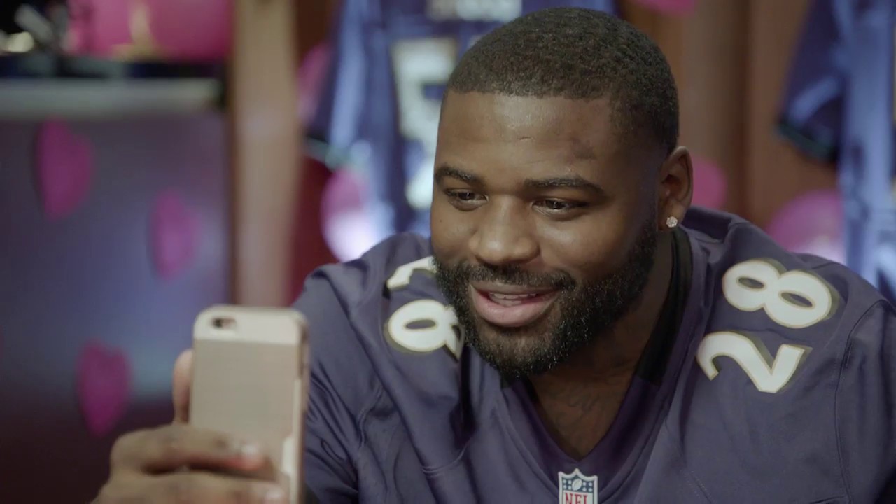 Terrance West Reads Valentine&rsquo;s Day Poem To Purple Women | Baltimore Ravens